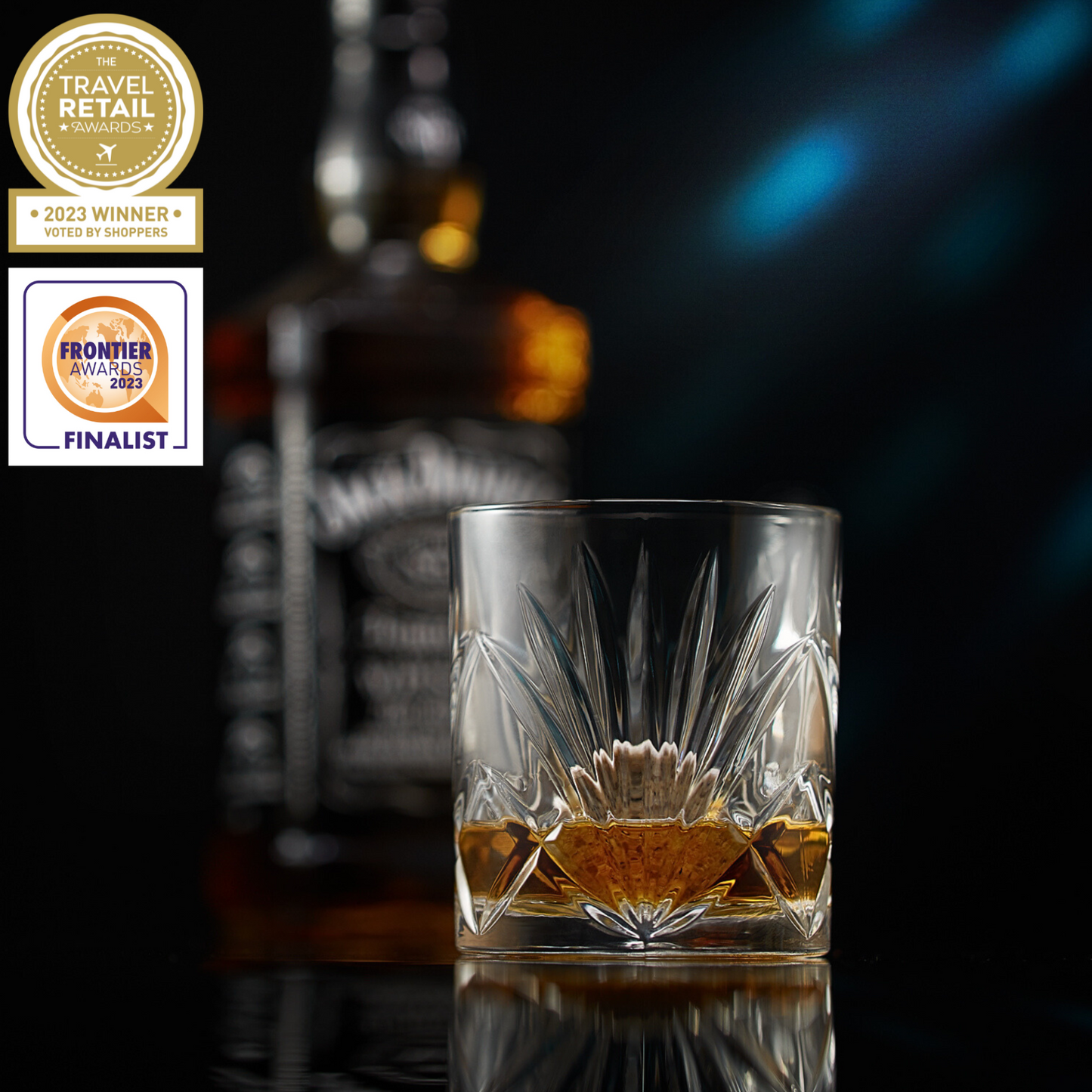 Luxury Whiskey Chilling Stones Gift Set with 2 Palm Crystal Glasses – Perfect for Connoisseurs